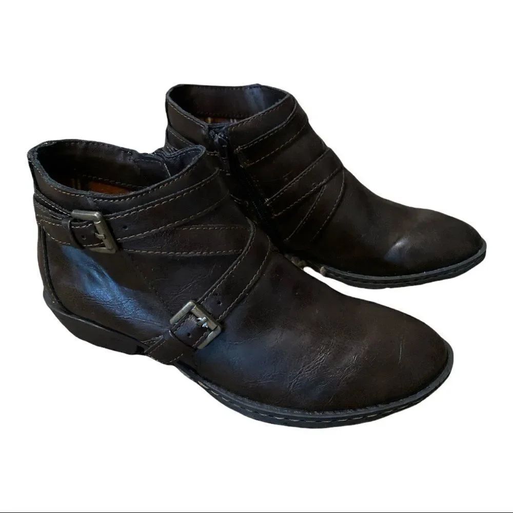 BOC | Born Concept Women’s Buckle Strap Side Zip Davis Ankle Bootie Brown | 7